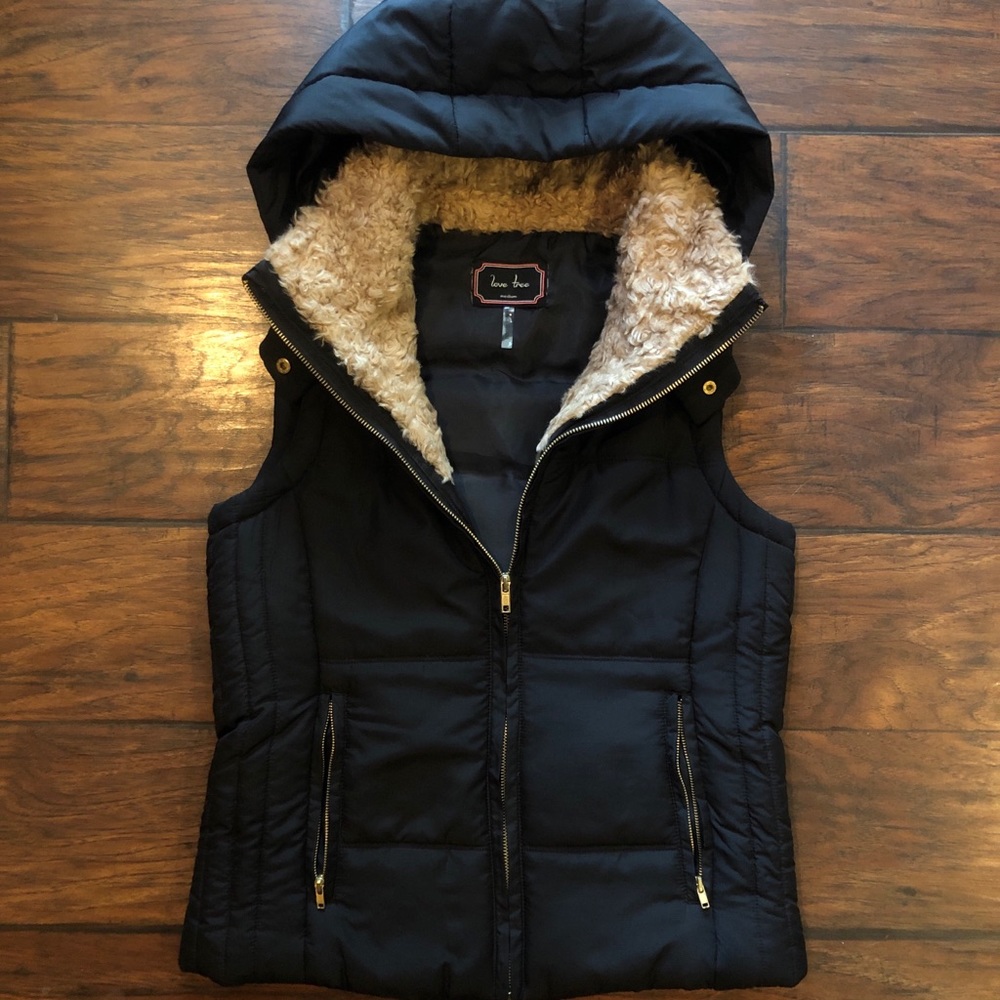 Black Puffer Vest with Hood and Fur Detail
